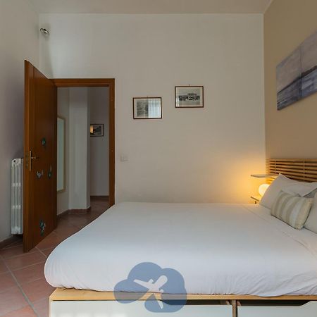 Airport House Appartement Bari Buitenkant foto
