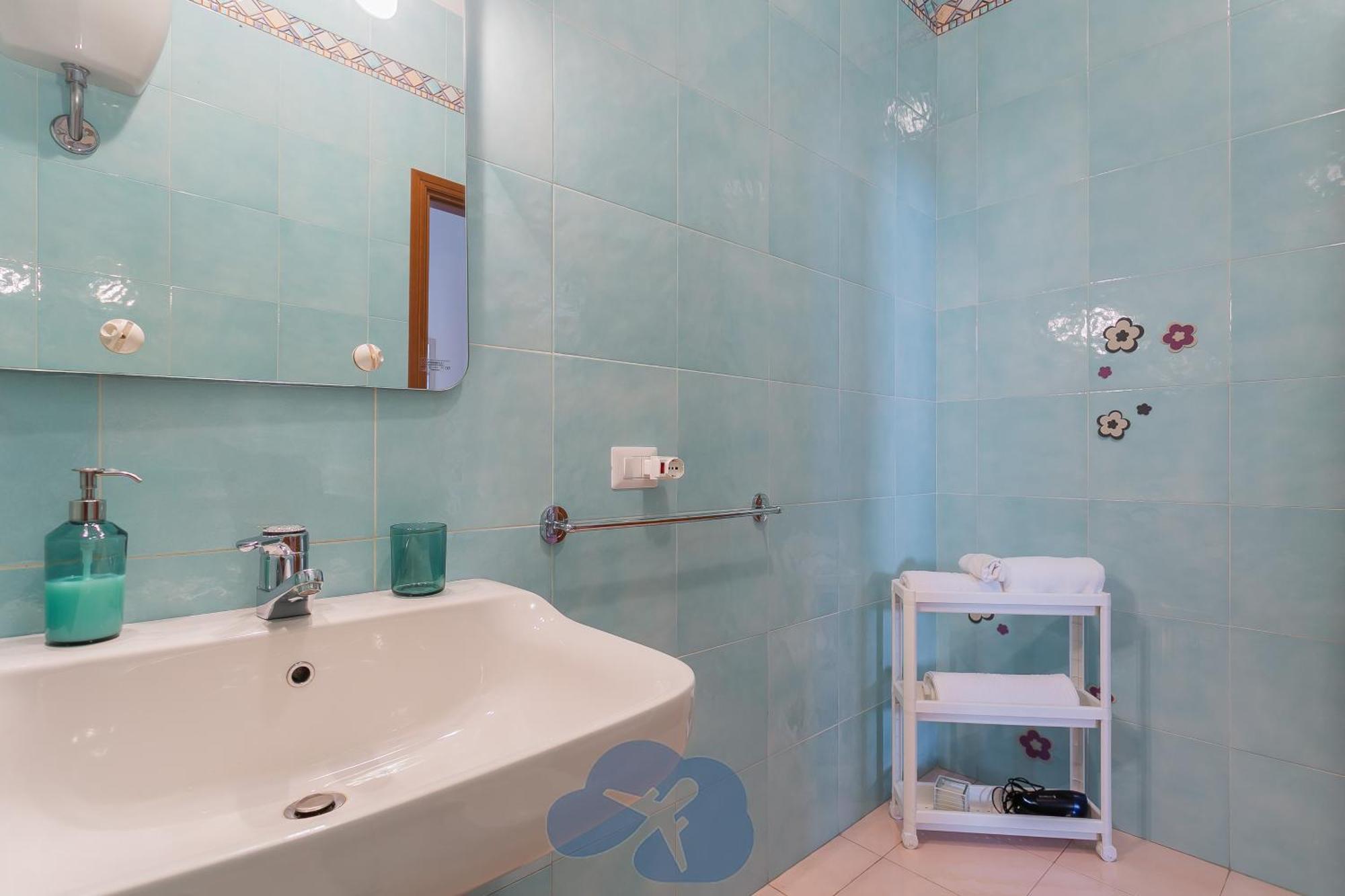 Airport House Appartement Bari Buitenkant foto