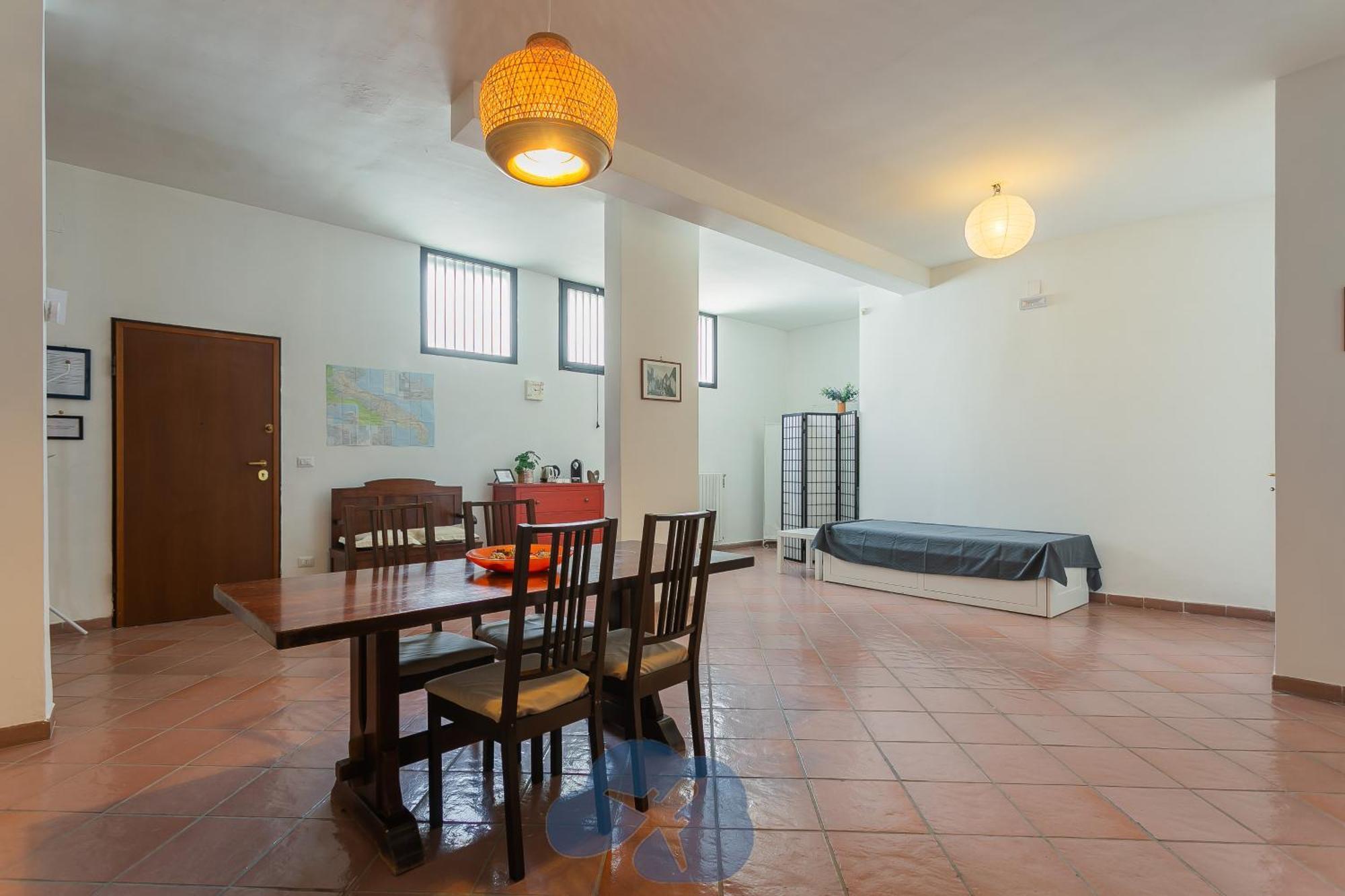 Airport House Appartement Bari Buitenkant foto